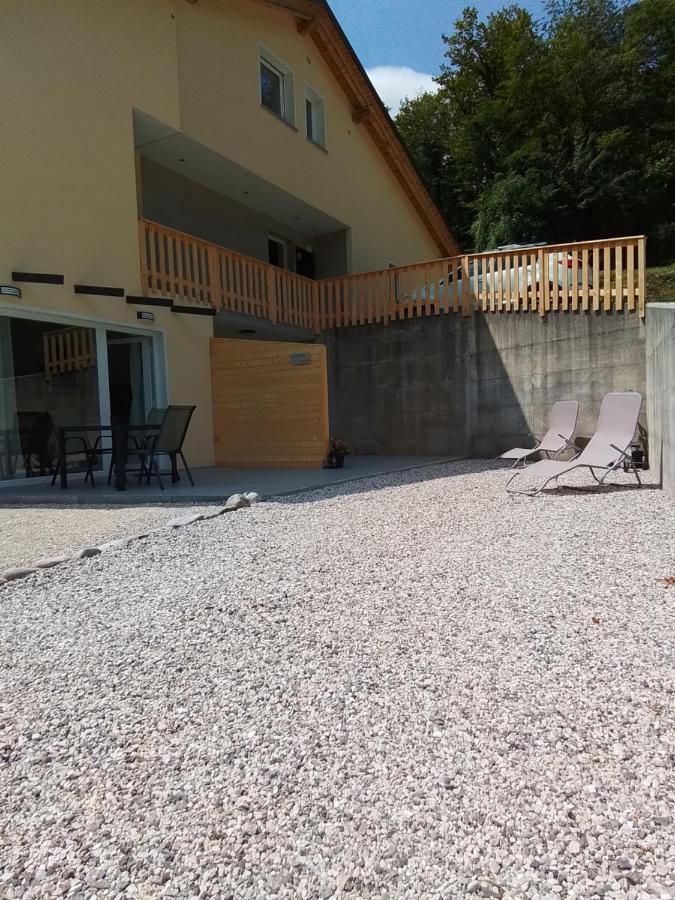 Hisa Za Gradom Apartman Kobarid Kültér fotó